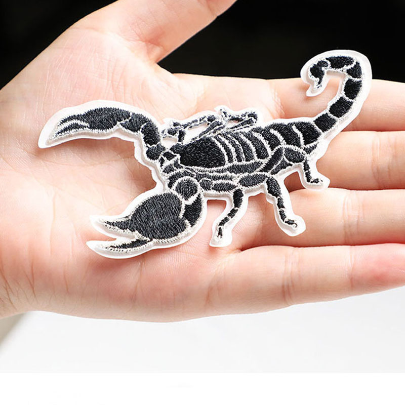 Spider Scorpion Bat Black Anim - Velcro Sew On ulasan dan harga